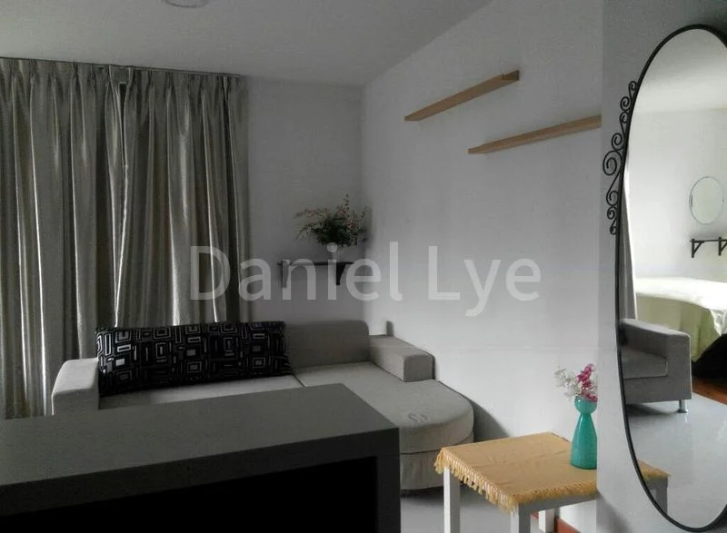 Room Apartment (Condo) for Rent in Isuites @ Marshall - Image 4