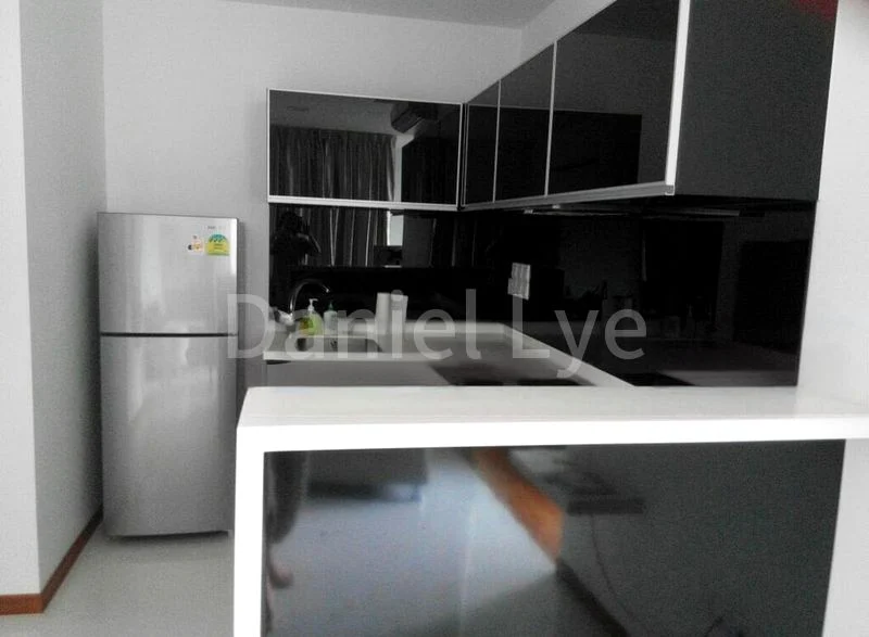 Room Apartment (Condo) for Rent in Isuites @ Marshall - Image 3
