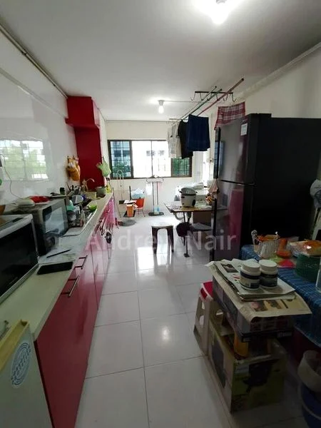 3 Room (3NG) HDB for Sale in 401 Hougang Avenue 10 - Image 3