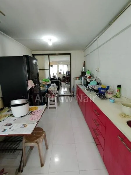 3 Room (3NG) HDB for Sale in 401 Hougang Avenue 10 - Image 4