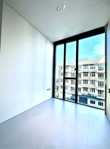 2 Bed Condo for Rent in  Petit Jervois - Image 5