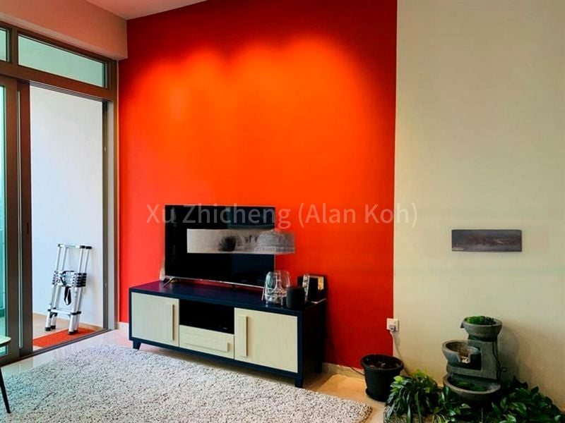 2 Bed Condo for Sale in Kingsford Hillview Peak - Image 2