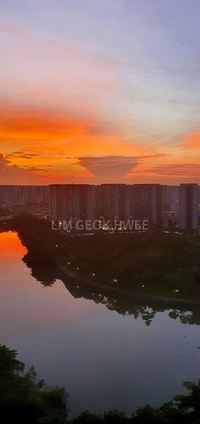 4 Bed Condo for Rent in  H2O Residences - Image 12