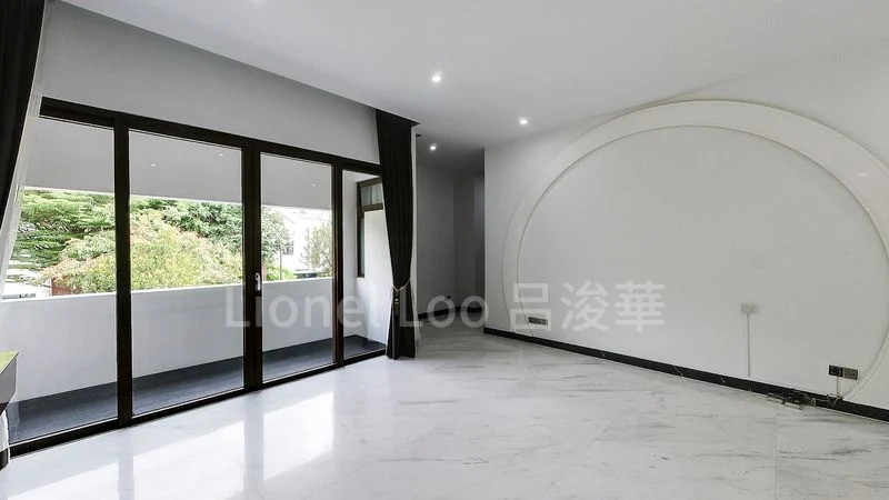 6 Bed Bungalow (Landed) for Sale in Cove Drive - Image 9