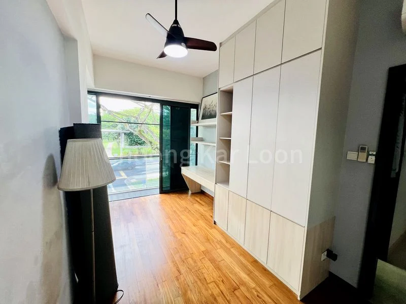 4 Bed Condo for Sale in  ESPA - Image 10