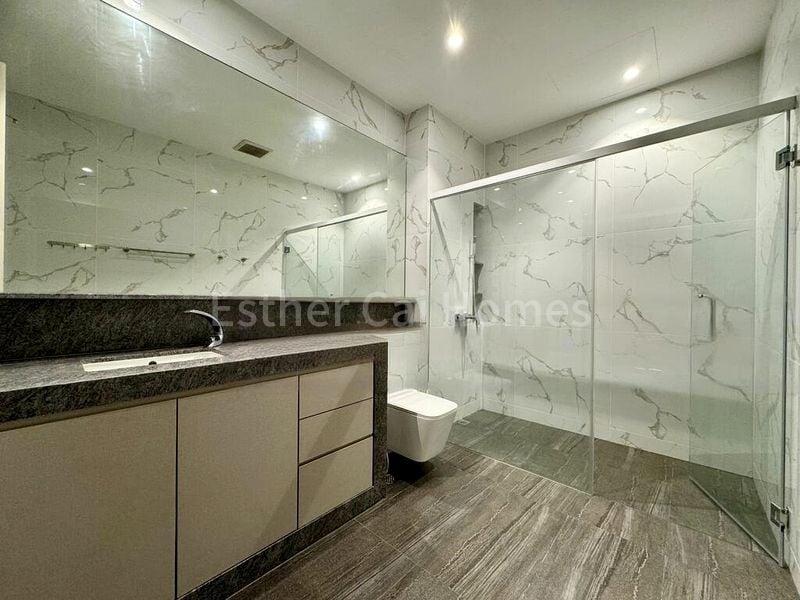 4 Bed Terraced House (Landed) for Rent in  Heeton Park - Image 13