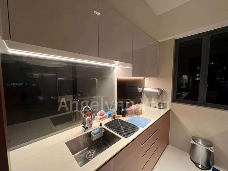 3 Bed Condo for Rent in  Stirling Residences - Image 3