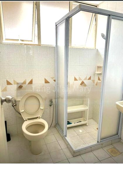 Common Room (Condo) for Rent in  Bullion Park - Image 4