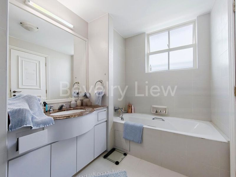 4 Bed Cluster House (Landed) for Sale in  Kew Green - Image 8