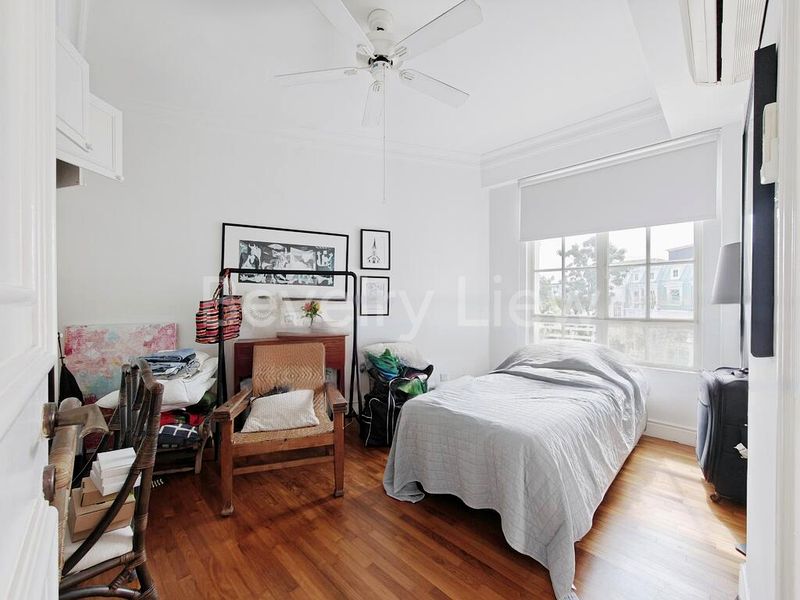 4 Bed Cluster House (Landed) for Sale in  Kew Green - Image 3