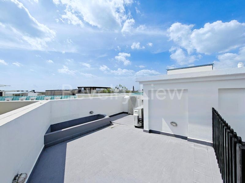 4 Bed Cluster House (Landed) for Sale in  Kew Green - Image 13