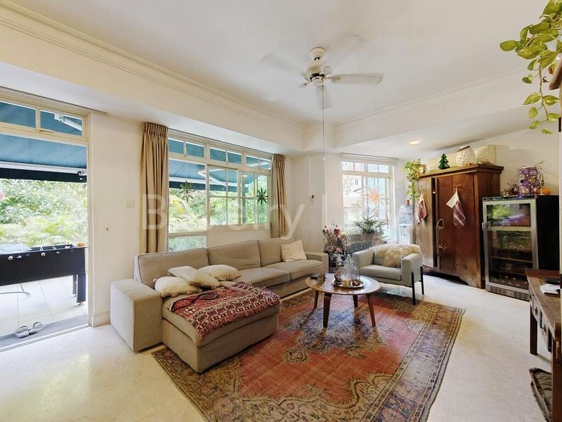 4 Bed Cluster House (Landed) for Sale in  Kew Green - Image 1