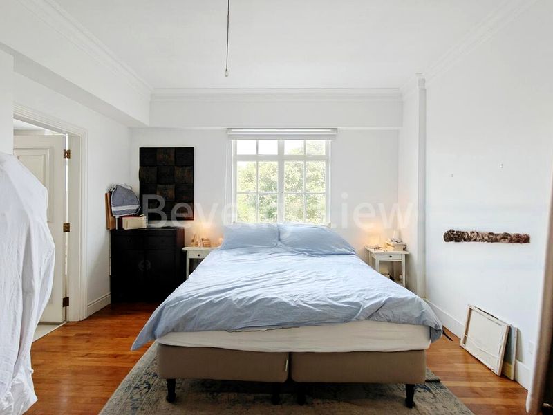 4 Bed Cluster House (Landed) for Sale in  Kew Green - Image 2