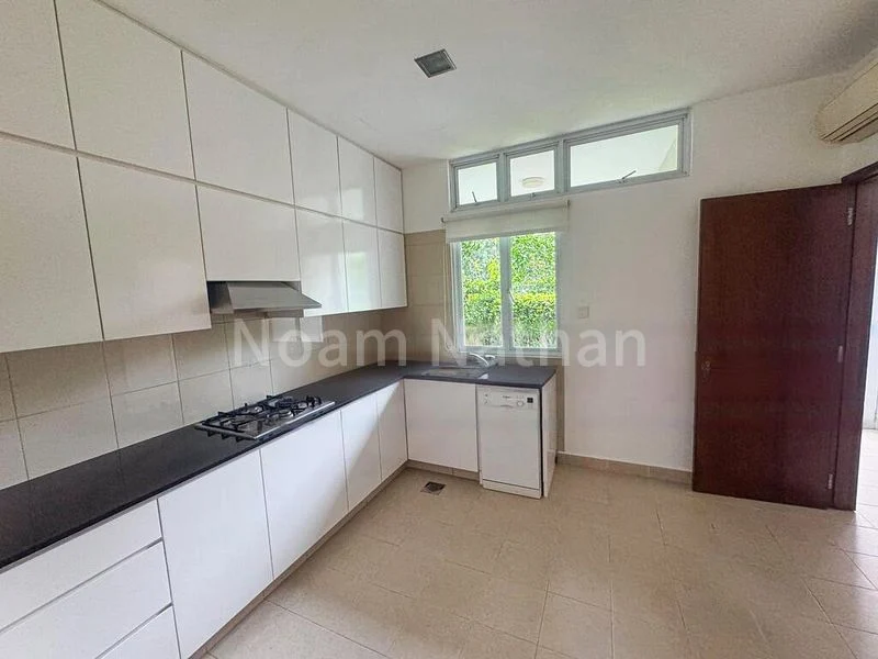 4 Bed Semi-Detached House (Landed) for Rent around  Coronation Road West - Image 7