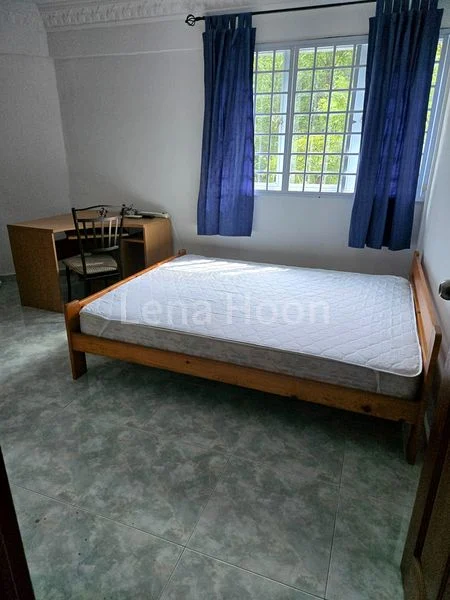 Common Room (HDB) for Rent in  211 Serangoon Avenue 4 - Image 1