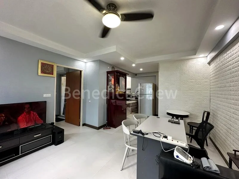 2 Room (2A) HDB for Sale in  459 Yishun Avenue 11 - Image 5