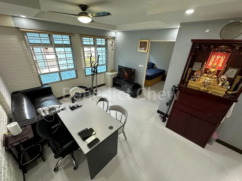 2 Room (2A) HDB for Sale in  459 Yishun Avenue 11 - Image 4