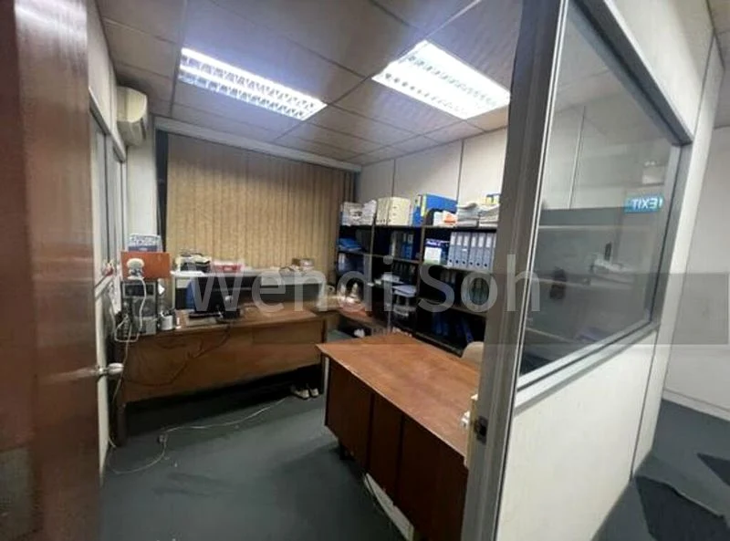 Factory / Workshop (B2) for Sale: Gul Street Factory B2 - Image 2