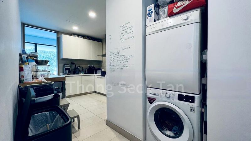 3 Bed Condo for Rent in  Parvis - Image 10