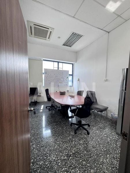 Factory / Workshop (B2) for Rent: Northland Industrial Building - Image 1