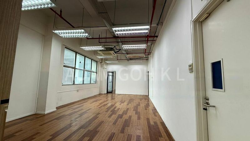 Light Industrial (B1) for Rent: D'Centennial - Image 2