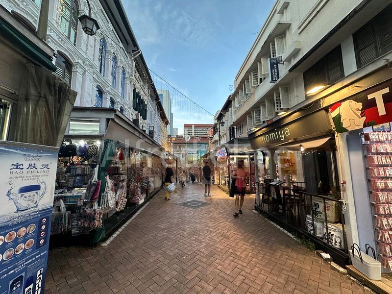 Shop / Shophouse for Sale: Prime, High Human Traffic 3-Storey Pagoda Street Shophouse - Image 5