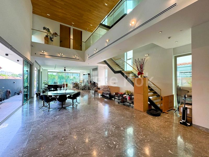 5 Bed Bungalow (Landed) for Sale in  Sembawang Hills Estate - Image 2