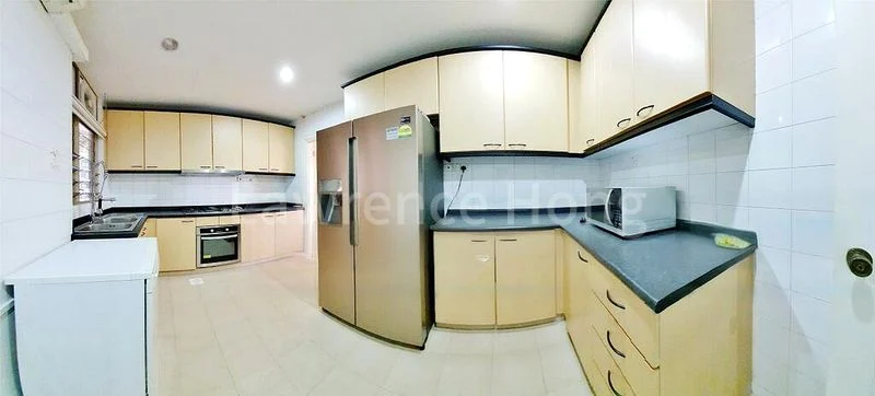 4 Bed Condo for Rent in  Leonie Condotel - Image 14