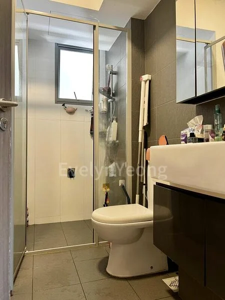 Premium HDB for Sale in  530D Pasir Ris Drive 1 - Image 1