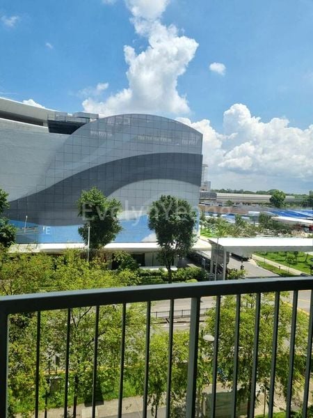 Premium HDB for Sale in  530D Pasir Ris Drive 1 - Image 8