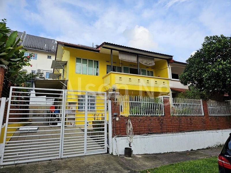 4+1 Bed Corner Terrace (Landed) for Sale in  Jalan Kayu Estate - Image 1