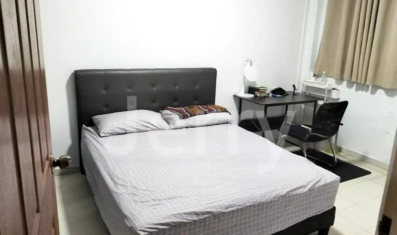 Room (HDB) for Rent in  916 Jurong West Street 91 - Image 1