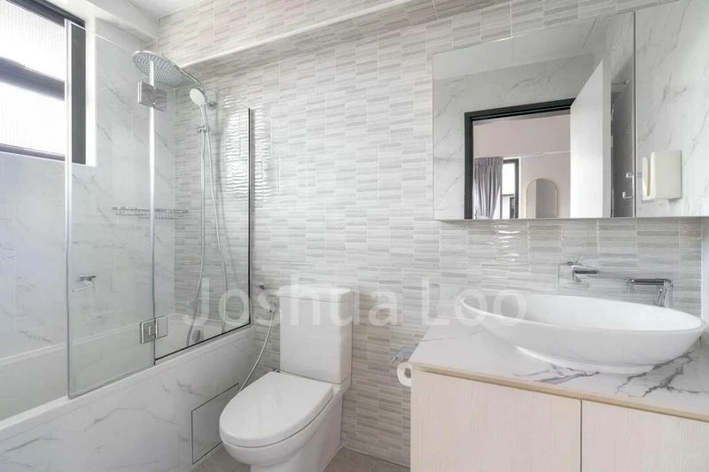 4 Bed Corner Terrace (Landed) for Sale around  Eng Kong Terrace - Image 3