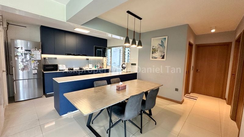 5 Room (5I) HDB for Sale in  439B Bukit Batok West Avenue 8 - Image 5