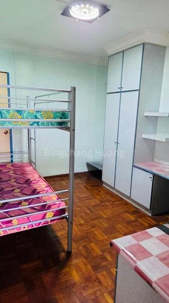 Common Room (HDB) for Rent in  527 Serangoon North Avenue 4 - Image 3