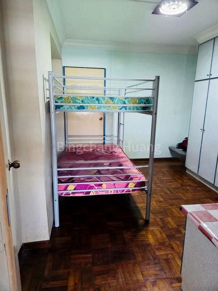 Common Room (HDB) for Rent in  527 Serangoon North Avenue 4 - Image 1