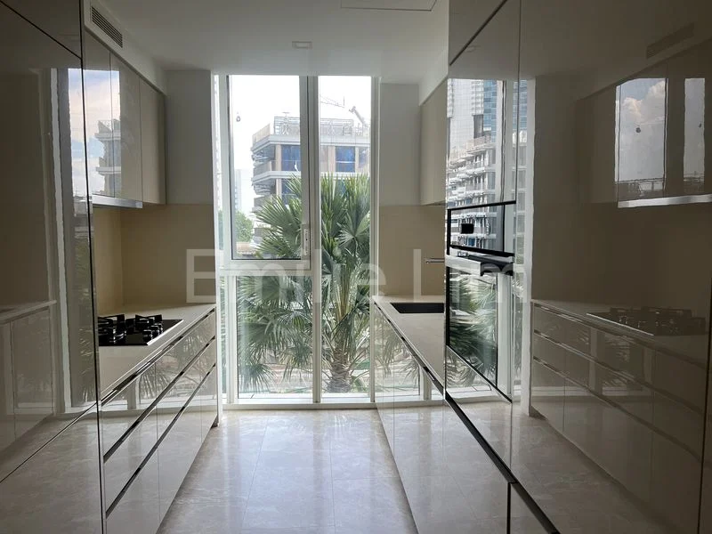 3 Bed Condo for Rent in  Corals At Keppel Bay - Image 4