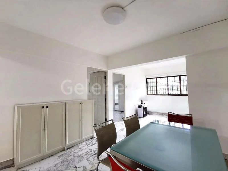 5 Room (5STD) HDB for Sale in  67 Telok Blangah Drive - Image 1