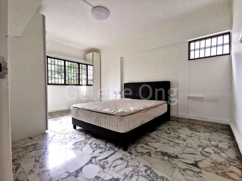5 Room (5STD) HDB for Sale in  67 Telok Blangah Drive - Image 5