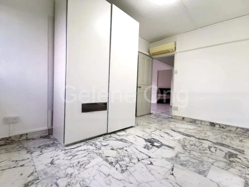 5 Room (5STD) HDB for Sale in  67 Telok Blangah Drive - Image 3