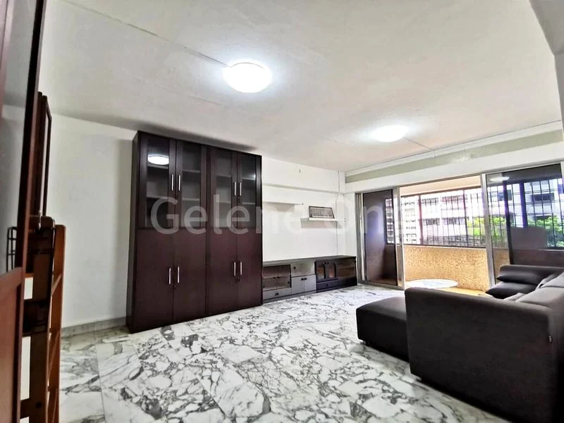 5 Room (5STD) HDB for Sale in  67 Telok Blangah Drive - Image 2
