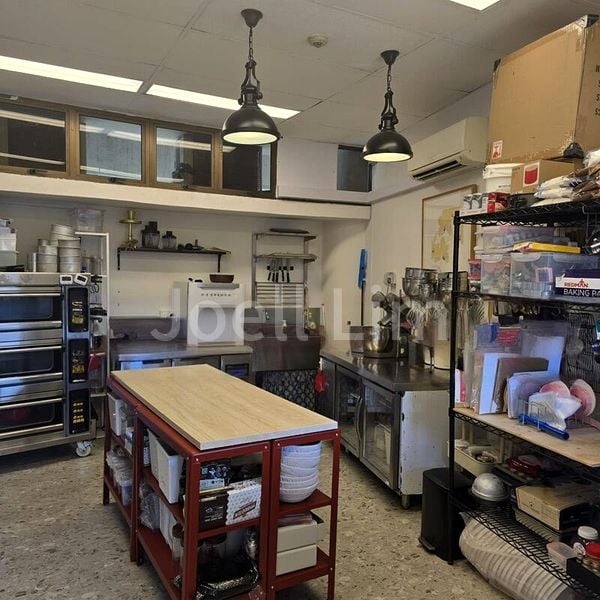 Food & Beverage for Rent: Telok Blangah House - Image 4