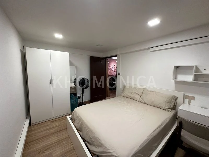 Common Room (HDB) for Rent in  209 Boon Lay Place - Image 1