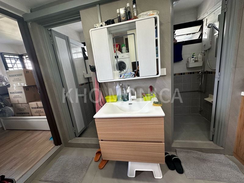 Common Room (HDB) for Rent in  209 Boon Lay Place - Image 5