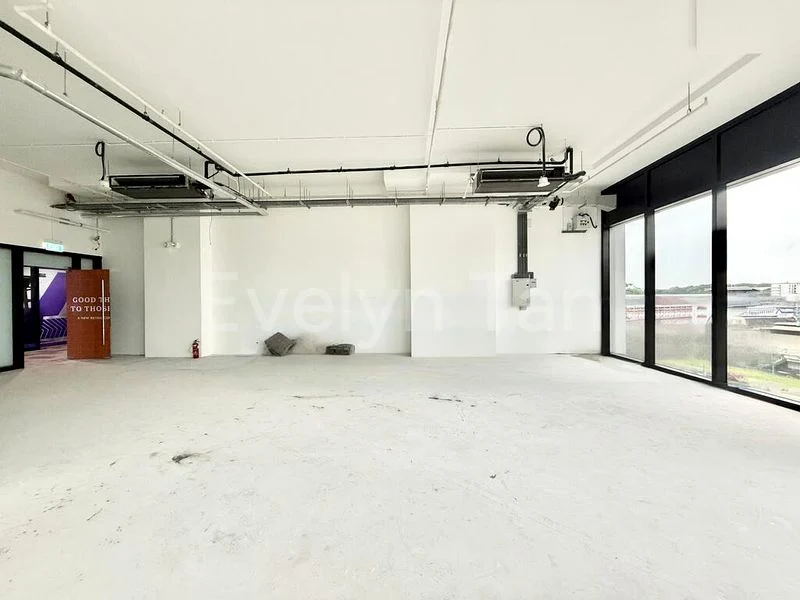 Other Retail for Rent: Parc Komo - Image 4