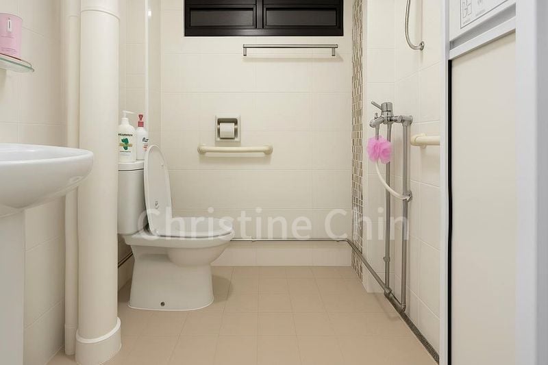 3 Room (3NG) HDB for Rent in  122 Ang Mo Kio Avenue 3 - Image 5