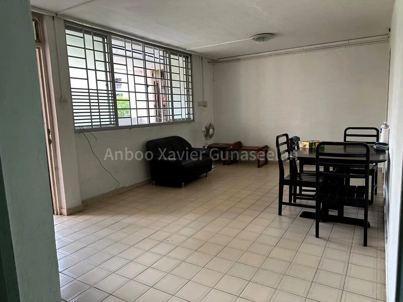 4 Room (4STD) HDB for Rent in  602 Hougang Avenue 4 - Image 1