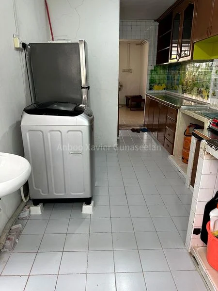 4 Room (4STD) HDB for Rent in  602 Hougang Avenue 4 - Image 8