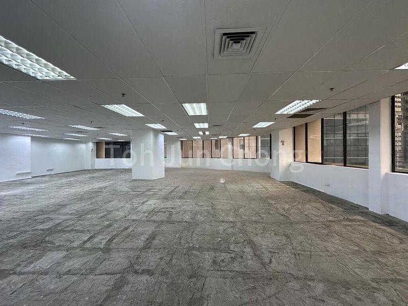 Office for Rent: International Plaza - Image 4