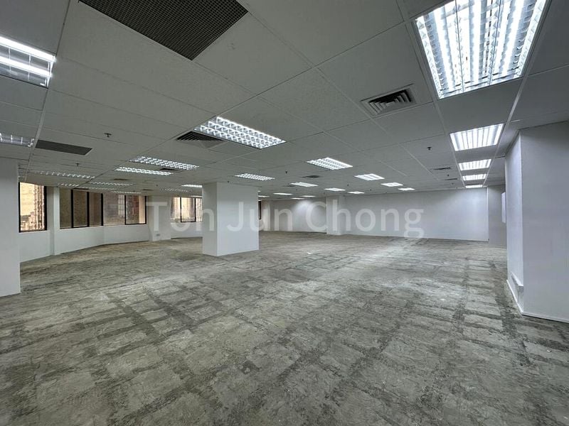 Office for Rent: International Plaza - Image 1